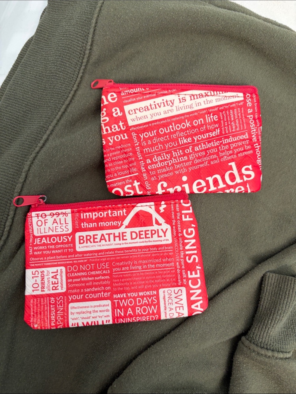 Lululemon Red Text-Print Zip Pouch( set of 2)